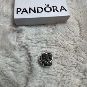 Pandora Elegant Silver Knot Ring